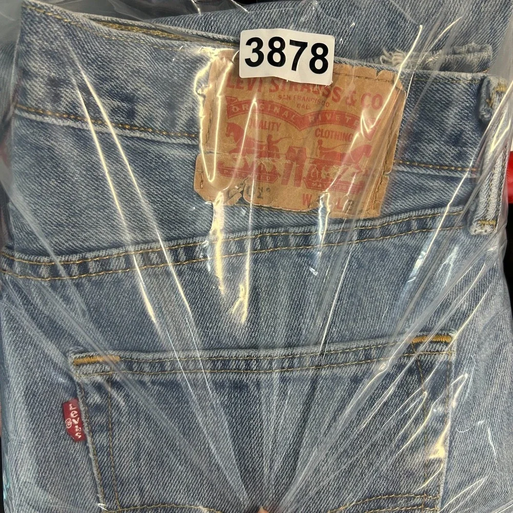 Levi's 501 Original Fit Straight Jeans Men 32X28.5 Blue Denim Button Fly - Flaws